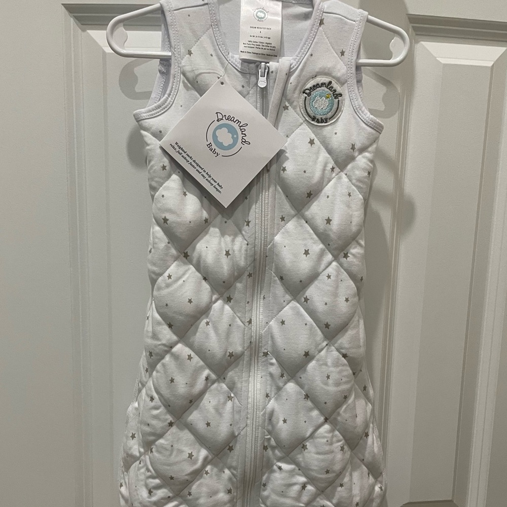 NWT DREAMLAND SLEEP SAC 0-6mo